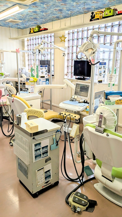 清潔な診療室と機器